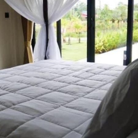 Tinna Resort Ban Nong Mai Ngam Extérieur photo