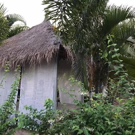 Tinna Resort Ban Nong Mai Ngam Extérieur photo